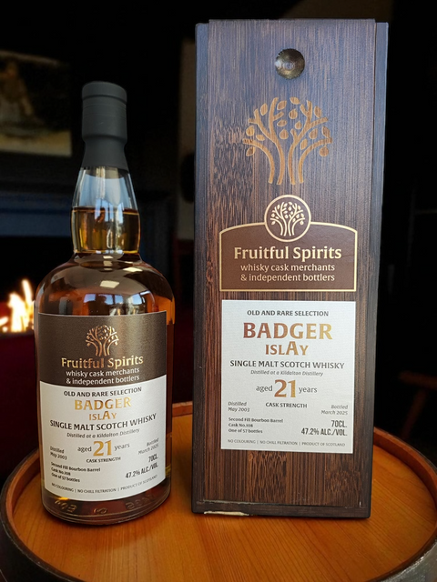 Badger IslAy 2003 21 Year Old Whisky Fruitful Spirits 47.2%