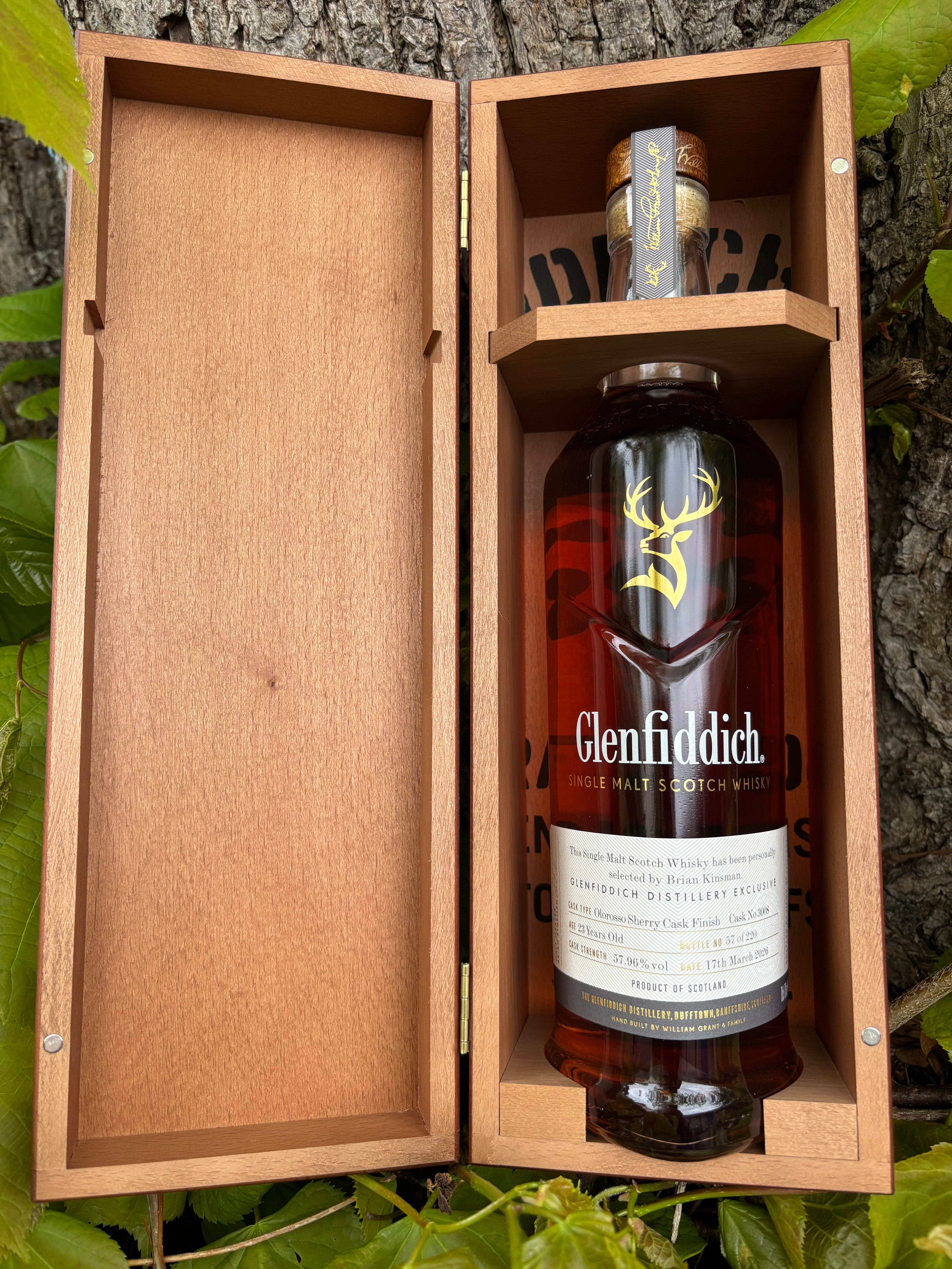 Glenfiddich 2002 Distillery Exclusive Oloroso Sherry Cask – Whisky